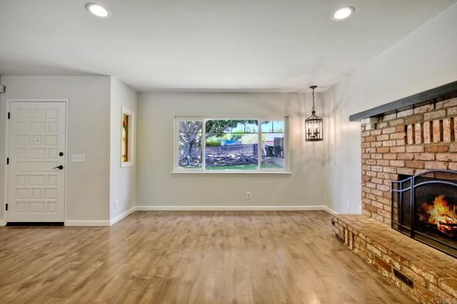 1019 Highland Drive, Vista, CA 92083