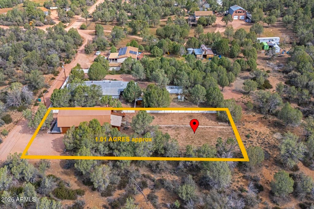 Image 2 of property listing at 267 W Round Valley Road, Payson, AZ 85541