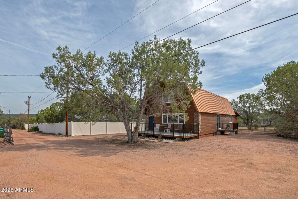 Image 37 of property listing at 267 W Round Valley Road, Payson, AZ 85541