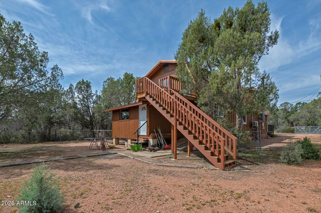 Image 43 of property listing at 267 W Round Valley Road, Payson, AZ 85541