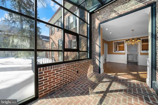 814 BLACKSHIRE RD, Wilmington, DE 19805