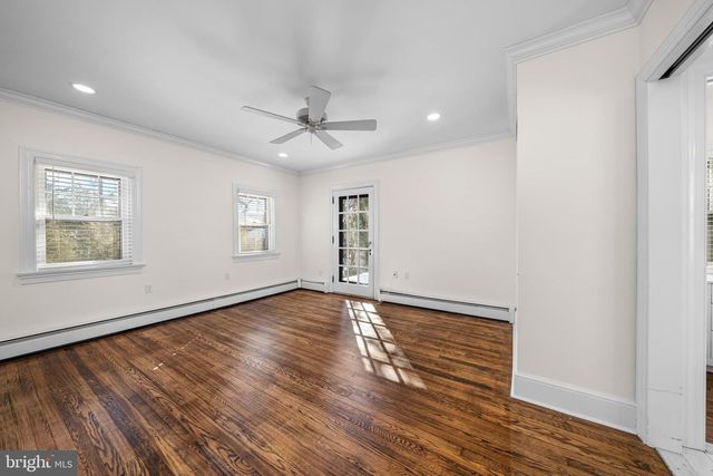 814 BLACKSHIRE RD, Wilmington, DE 19805