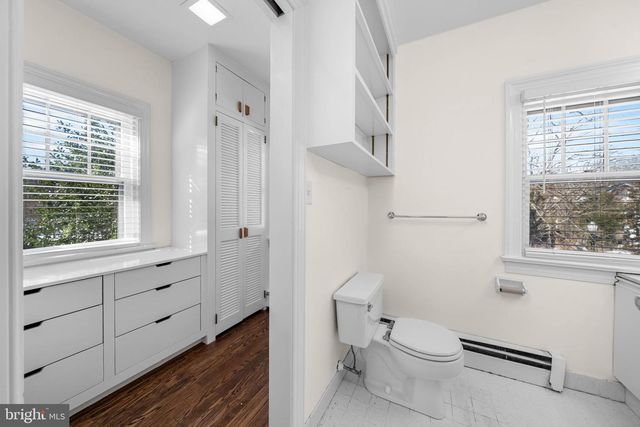 814 BLACKSHIRE RD, Wilmington, DE 19805