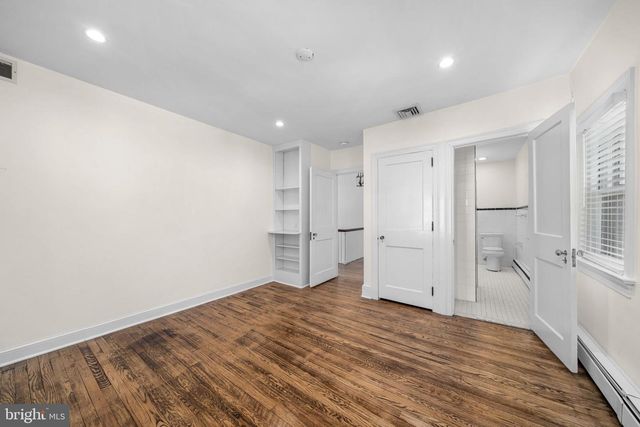 814 BLACKSHIRE RD, Wilmington, DE 19805