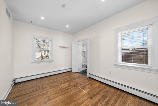 814 BLACKSHIRE RD, Wilmington, DE 19805