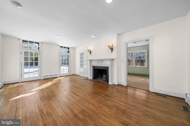 814 BLACKSHIRE RD, Wilmington, DE 19805