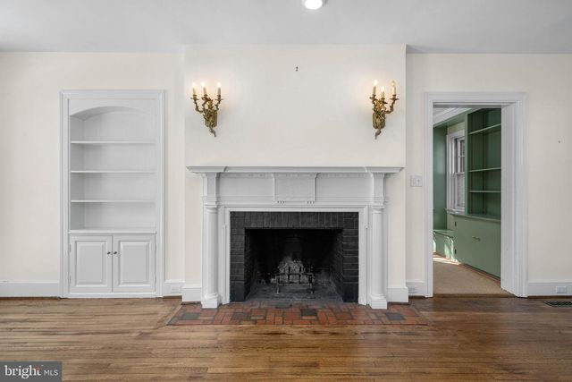 814 BLACKSHIRE RD, Wilmington, DE 19805