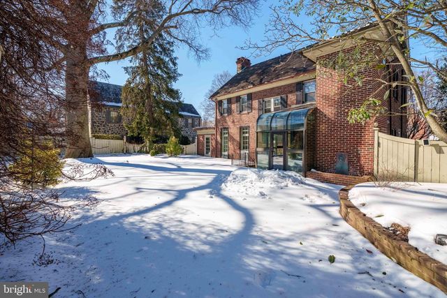 814 BLACKSHIRE RD, Wilmington, DE 19805