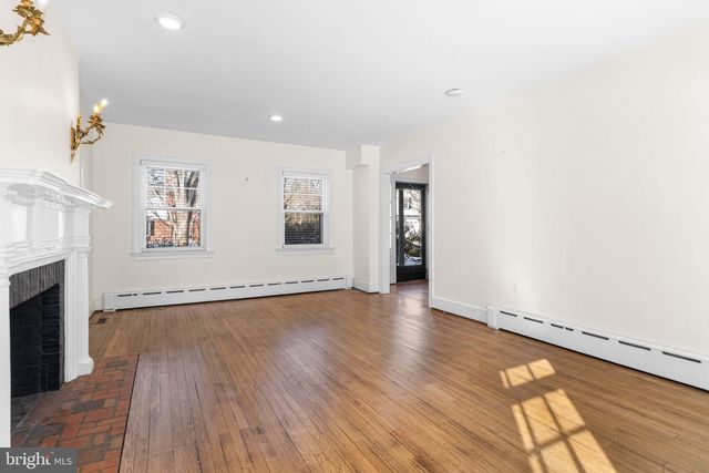 814 BLACKSHIRE RD, Wilmington, DE 19805