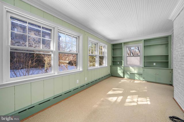 814 BLACKSHIRE RD, Wilmington, DE 19805