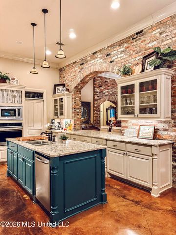 170 Bridlewood Drive, Brandon, MS 39047