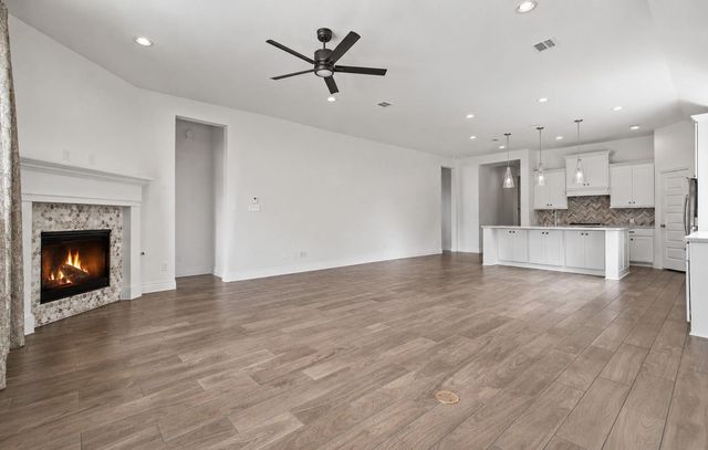 126 Canary Island Cir, Montgomery, TX 77316