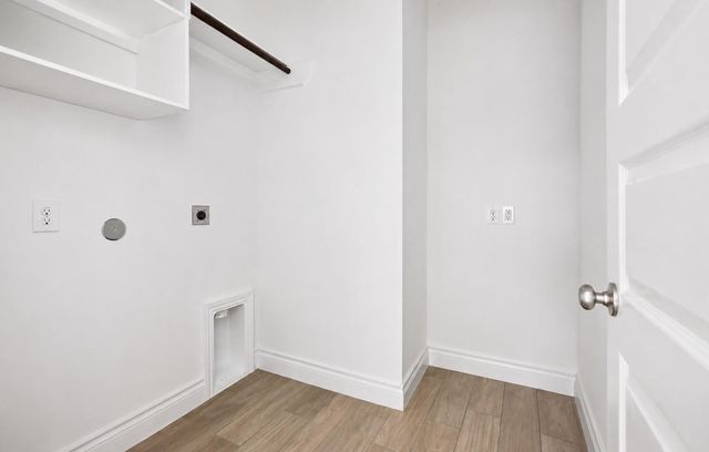 126 Canary Island Cir, Montgomery, TX 77316