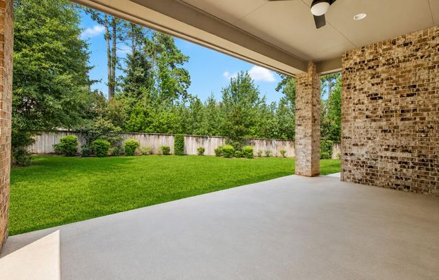 126 Canary Island Cir, Montgomery, TX 77316