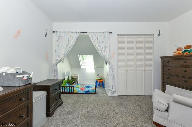 39 B Triumph Ct B, East Rutherford Boro, NJ 07073