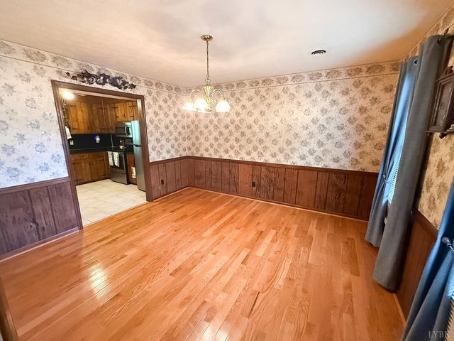 724 Spring Street, Hurt, VA 24563