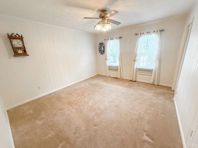 724 Spring Street, Hurt, VA 24563