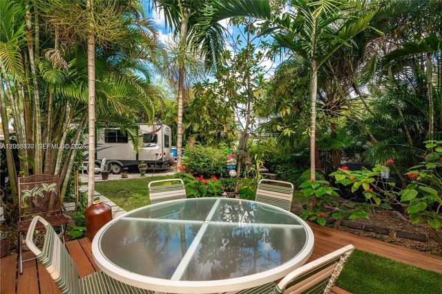 1611 Fletcher St 2, Hollywood, FL 33020