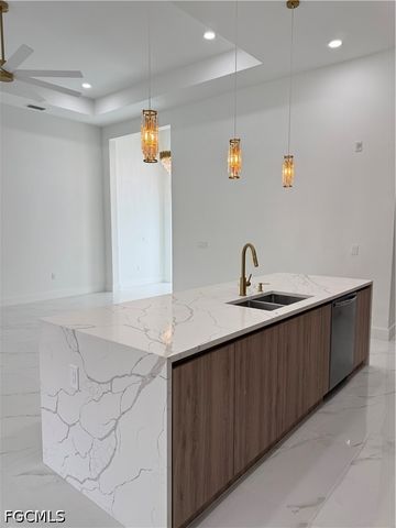 3663 28TH AVE SE, Naples, FL 34117