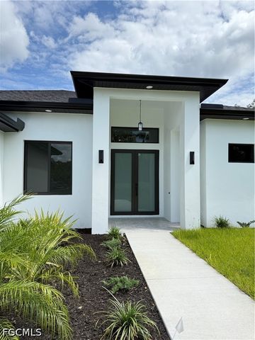 3663 28TH AVE SE, Naples, FL 34117