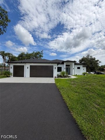 3663 28TH AVE SE, Naples, FL 34117