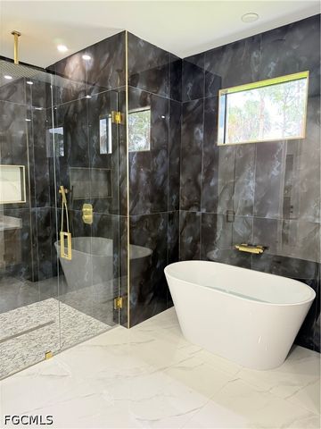 3663 28TH AVE SE, Naples, FL 34117