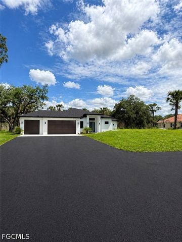 3663 28TH AVE SE, Naples, FL 34117