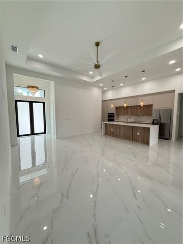 3663 28TH AVE SE, Naples, FL 34117