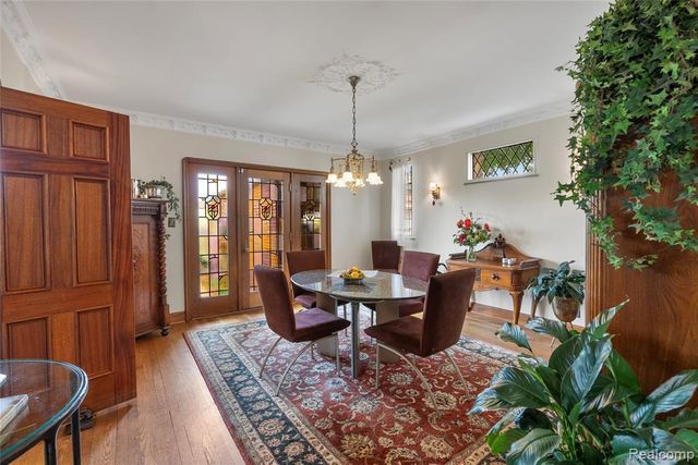 2470 Riverside Drive, Trenton, MI 48183