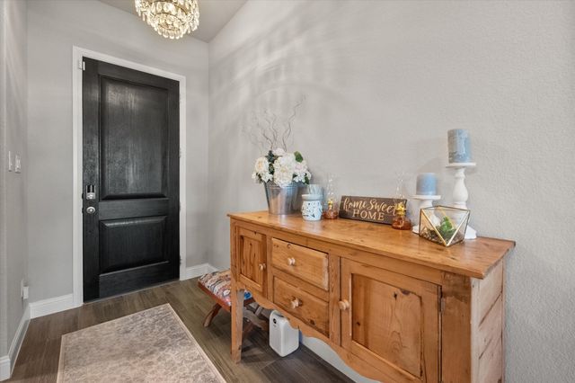 1104 Whispering Hill Drive, Mansfield, TX 76063