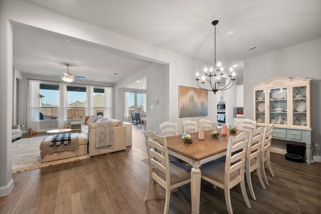 1104 Whispering Hill Drive, Mansfield, TX 76063