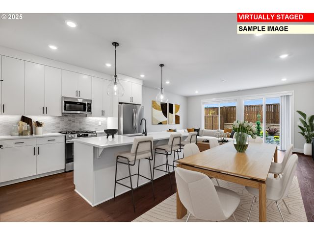 12150 Sw TRASK St, Beaverton, OR 97007