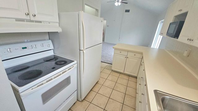 210 Brigadoon Lane, Friendswood, TX 77546