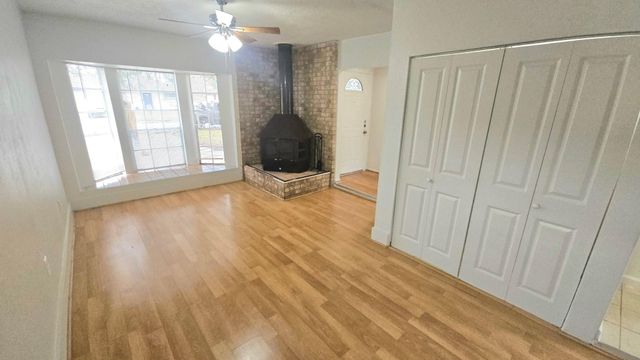 210 Brigadoon Lane, Friendswood, TX 77546