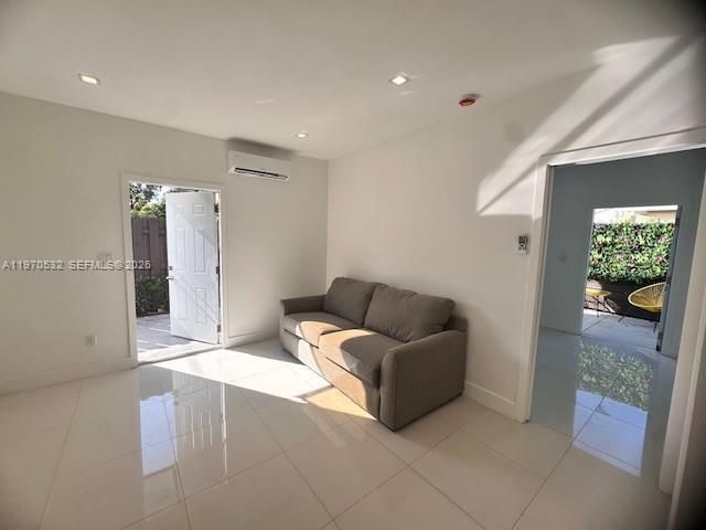 1634 Fletcher St 3, Hollywood, FL 33020