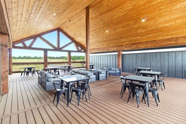 215 Lakeshore Terrace, Windom, TX 75492