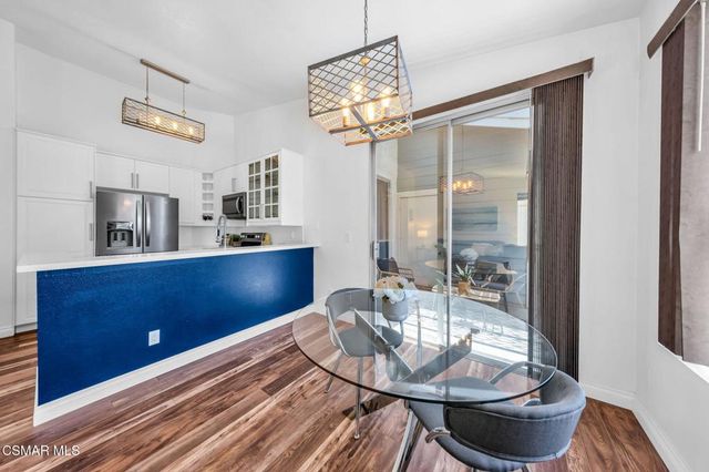 2450 Pleasant Way N, Thousand Oaks, CA 91362