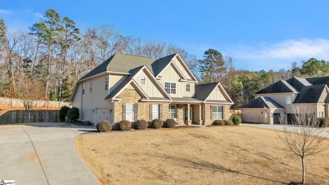 31 Laurelhart Lane, Simpsonville, SC 29681