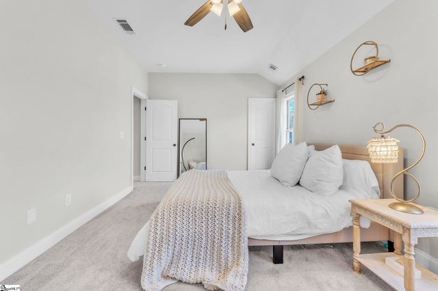 31 Laurelhart Lane, Simpsonville, SC 29681