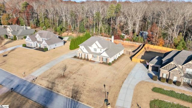 31 Laurelhart Lane, Simpsonville, SC 29681