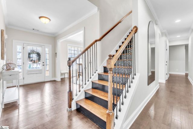 31 Laurelhart Lane, Simpsonville, SC 29681