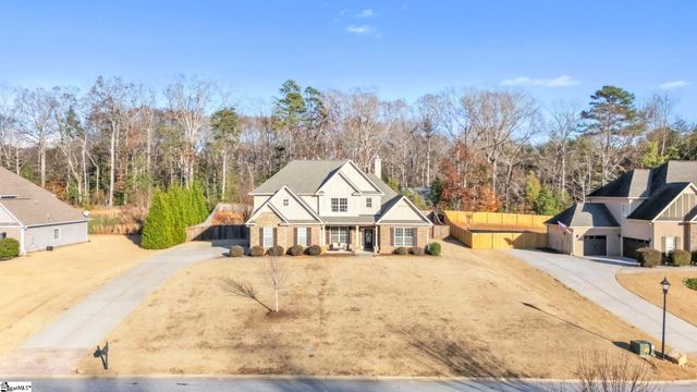 31 Laurelhart Lane, Simpsonville, SC 29681
