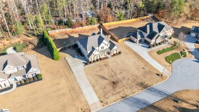 31 Laurelhart Lane, Simpsonville, SC 29681