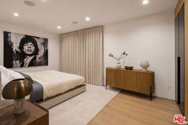 1130 N Poinsettia Place, West Hollywood, CA 90046