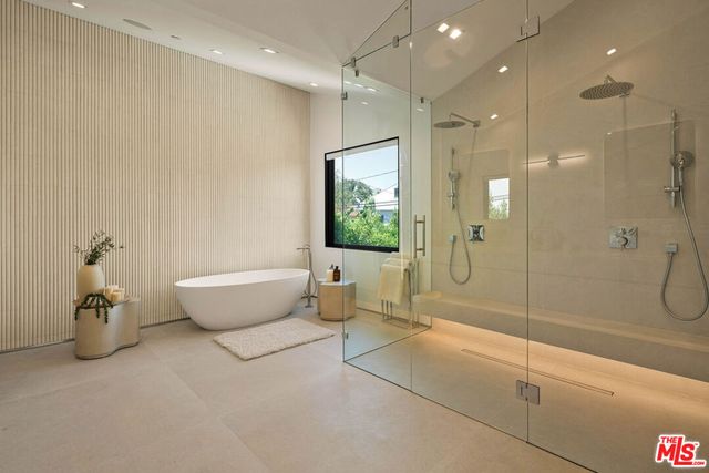 1130 N Poinsettia Place, West Hollywood, CA 90046