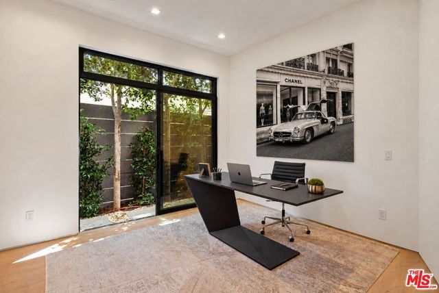 1130 N Poinsettia Place, West Hollywood, CA 90046