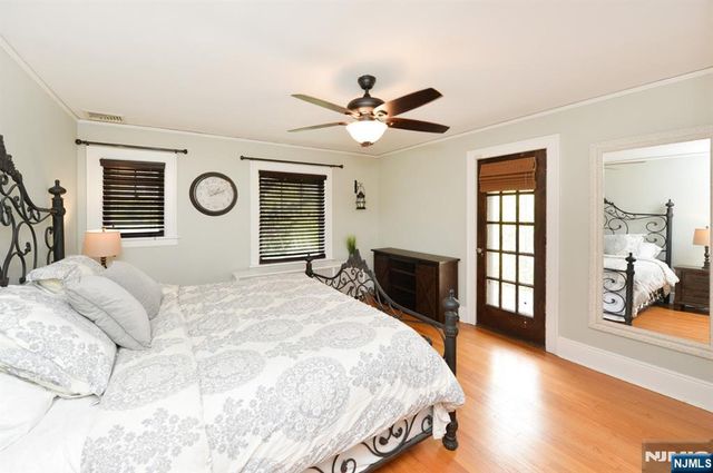 525 Washington Avenue, Dumont, NJ 07628