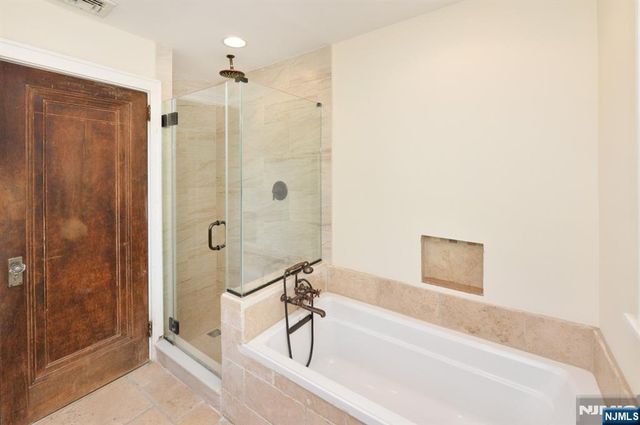 525 Washington Avenue, Dumont, NJ 07628