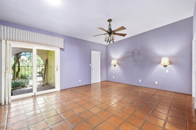4717 E Brisa Del Sur, Tucson, AZ 85718
