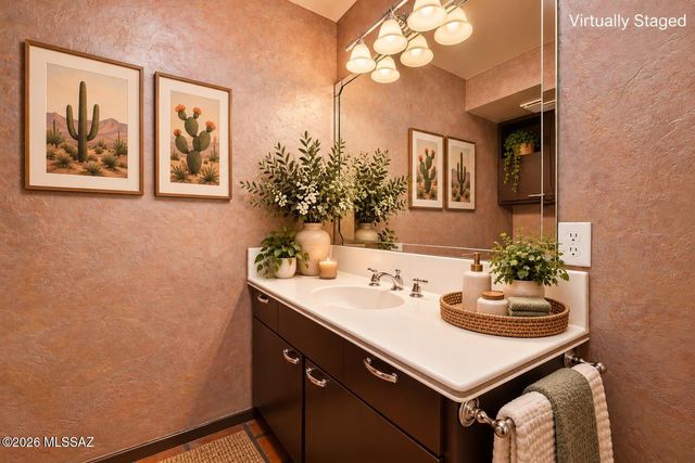 4717 E Brisa Del Sur, Tucson, AZ 85718